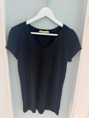 LOFT Sunwashed Black V-Neck Short Sleeve Tee